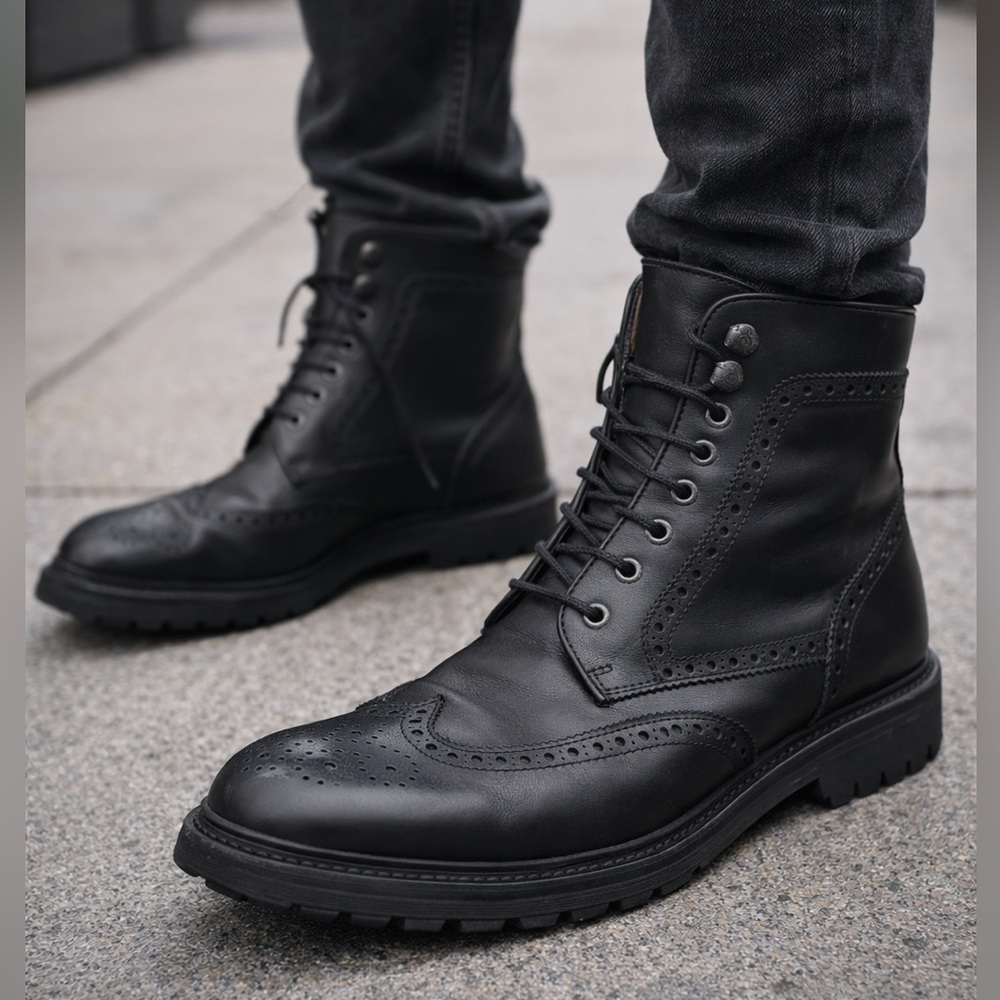Lottusse Black Leather Boots